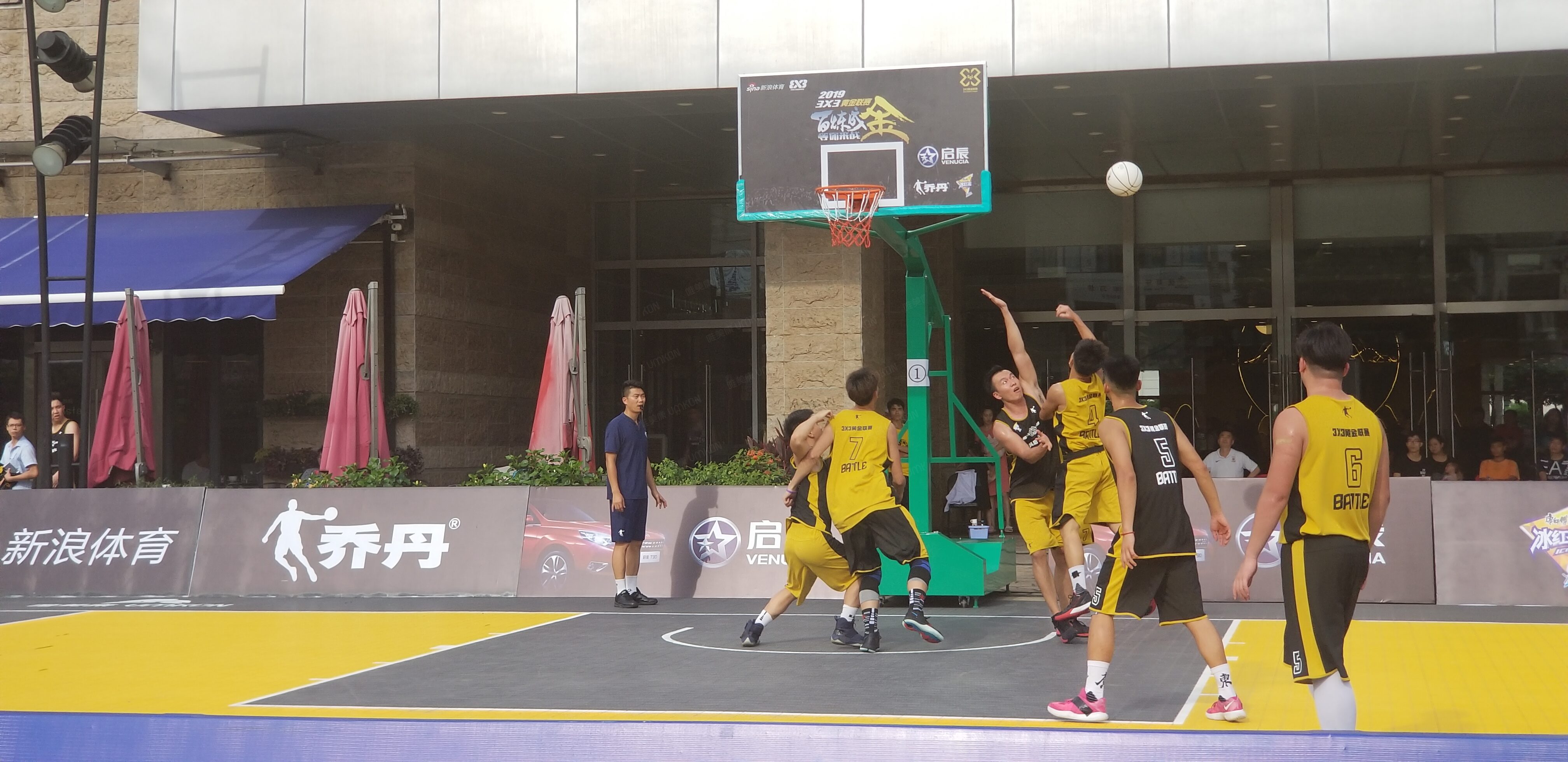 新浪三對三黃金聯(lián)賽