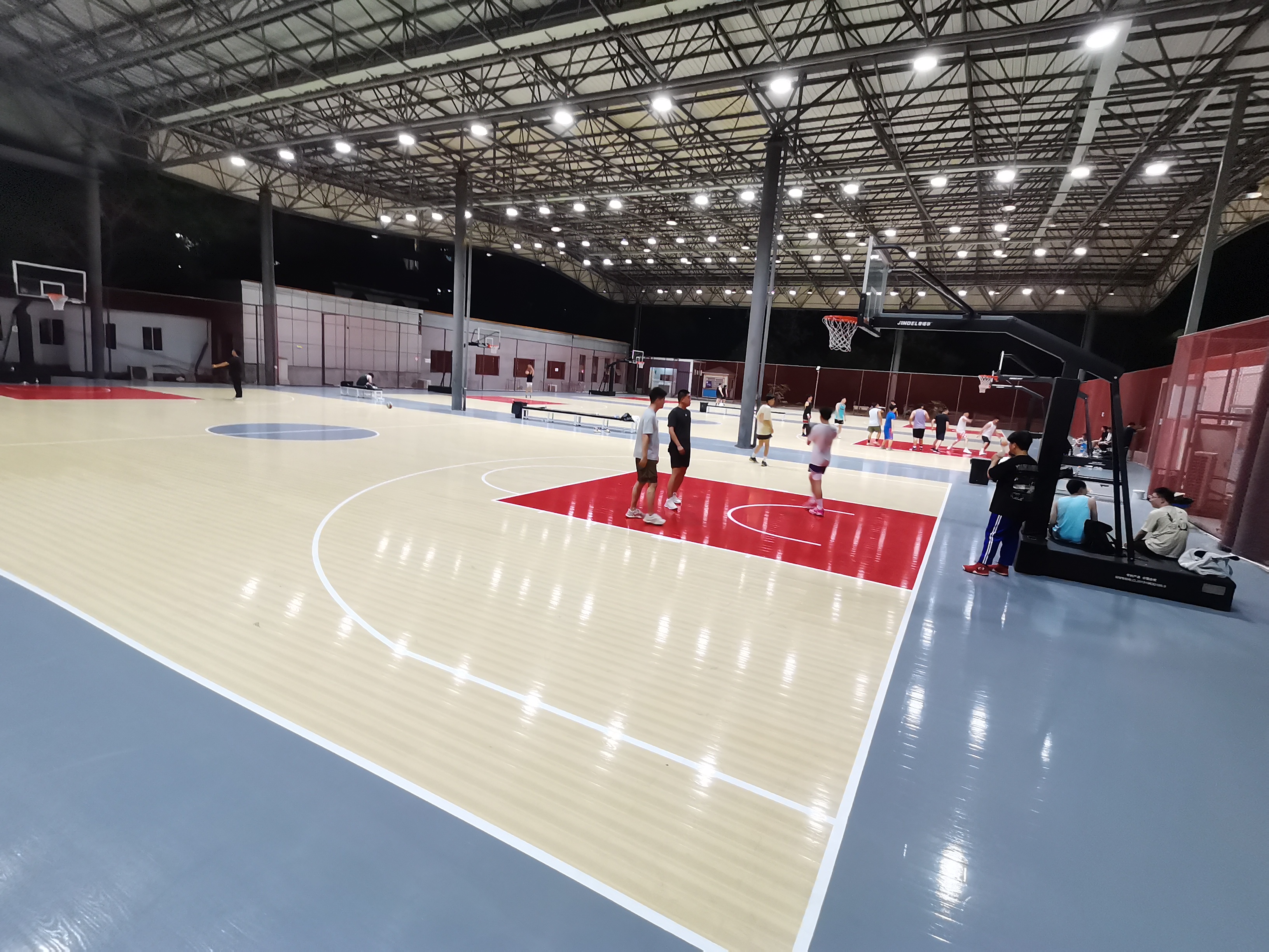 成都雙流體育中心風(fēng)雨球場(chǎng)