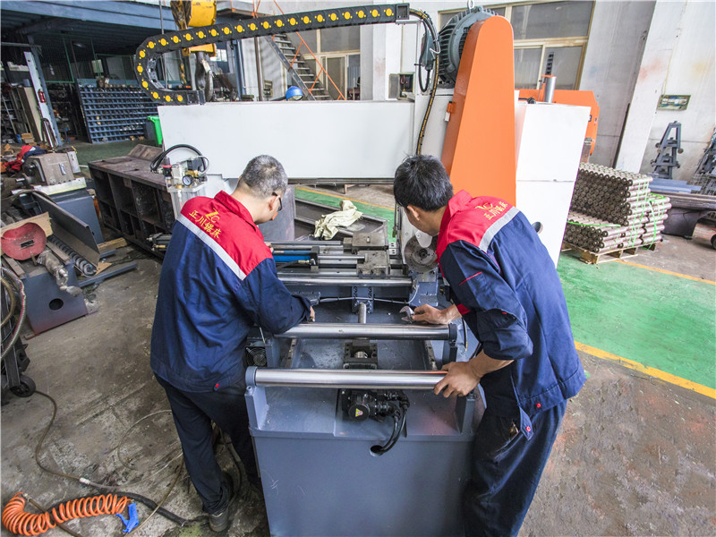 該怎樣選擇出合適的鋸床？